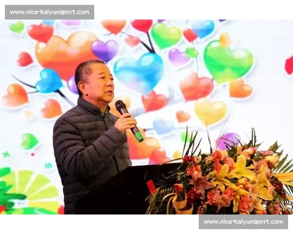 胡葆森寄语四川足球:盼 “傻瓜投资人” 坚守初心助力复兴 胡葆森寄语四川足球:盼 “傻瓜投资人” 坚守初心助力复兴